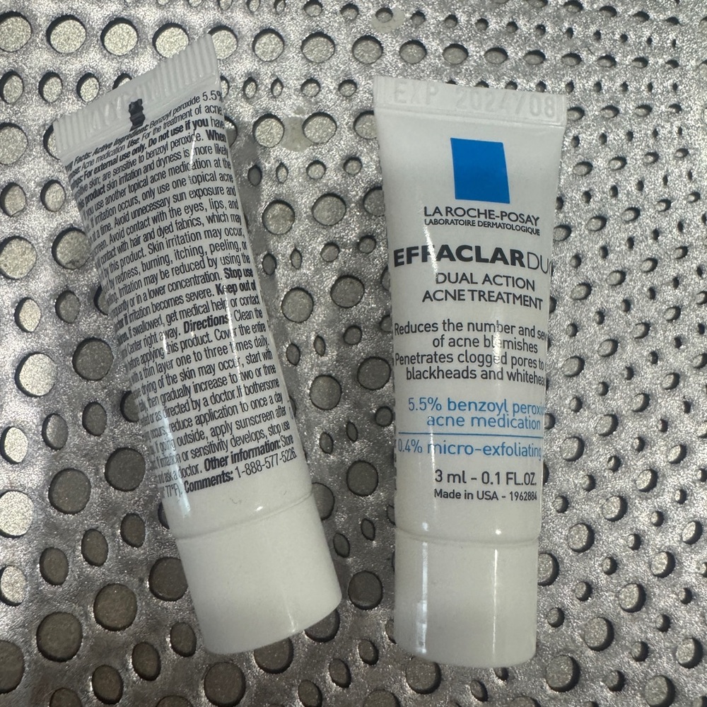 Effaclar Duo Acne Treatment - White mini